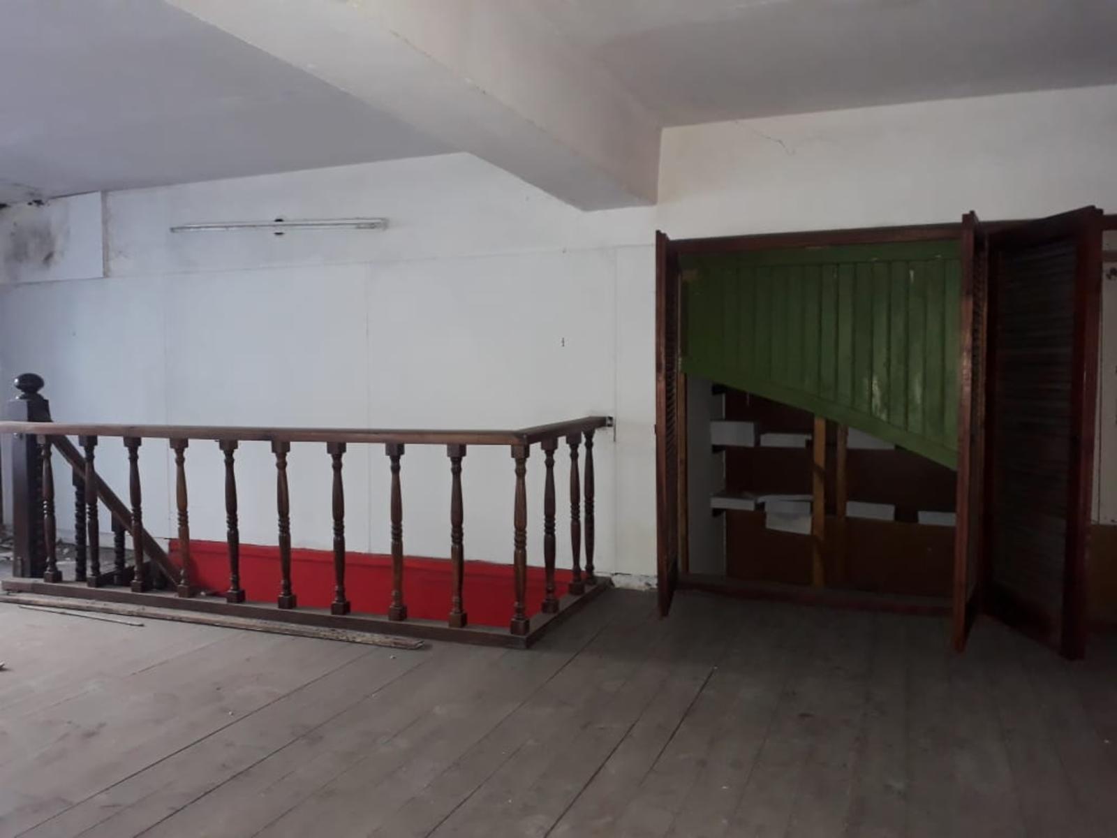 Venta de Local en excelente zona de Adrogué - 5