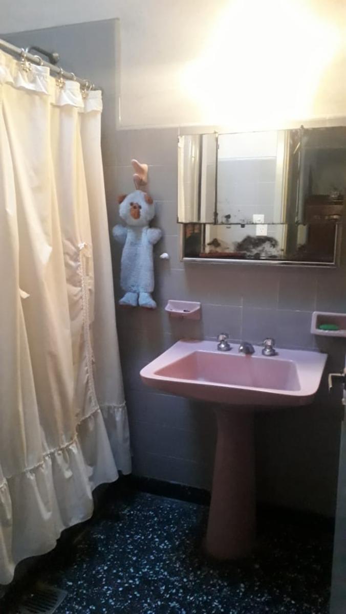 Venta de casa en Adrogué — foto 2