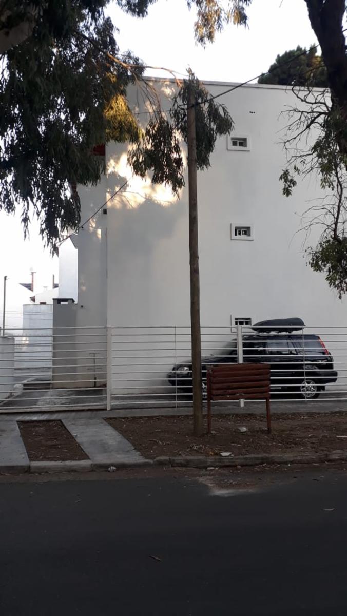 Venta de departamento a estrenar en San Bernardo. Posibilidad de financiación.