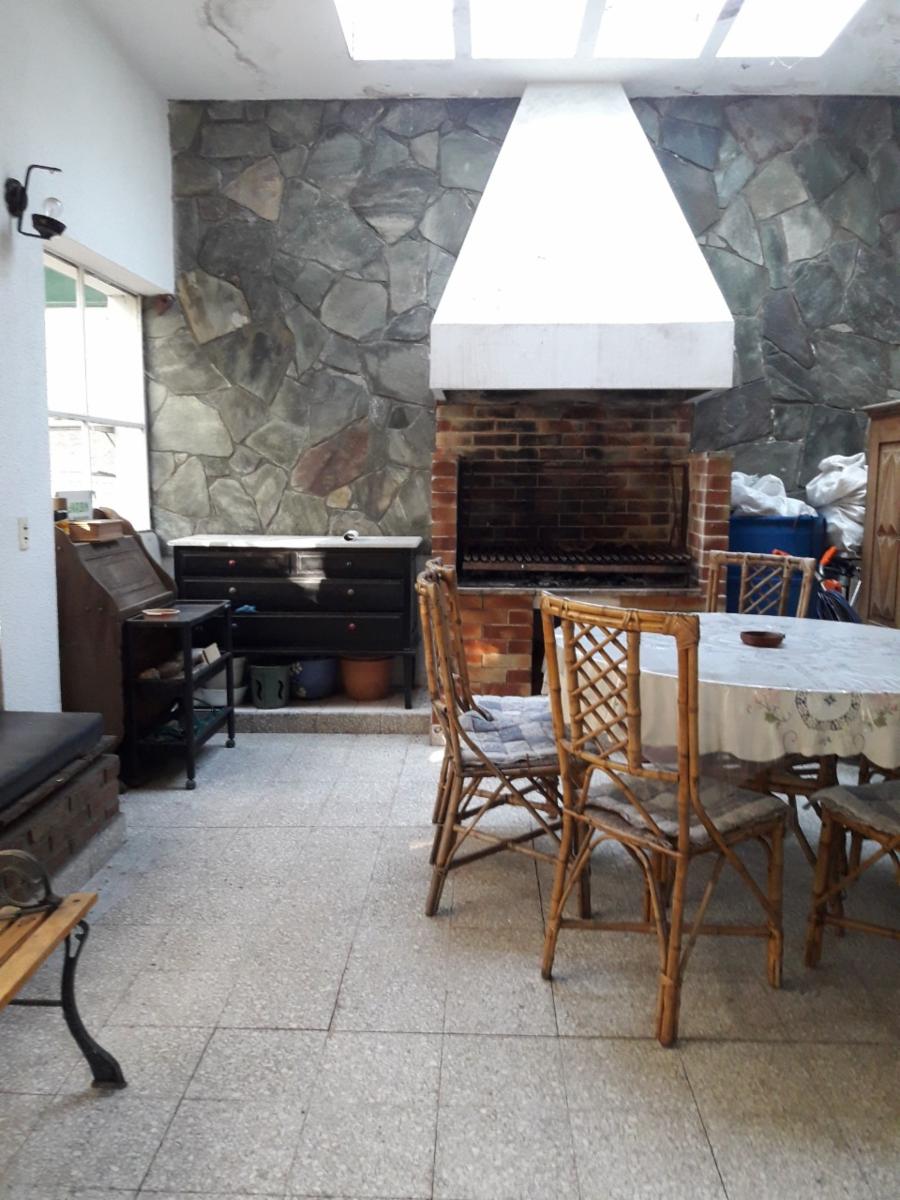 Venta de chalet en Lomas de Zamora