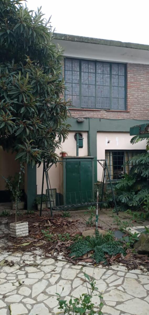 Venta de tres casas en Adrogué — foto 3