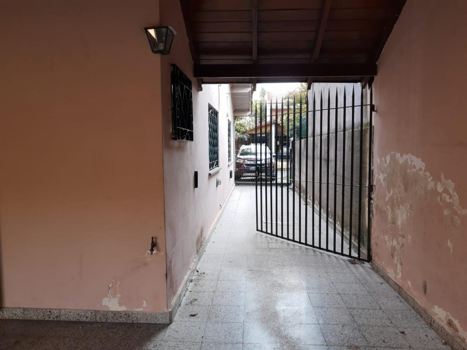 Venta de casa en José Mármol — foto 7