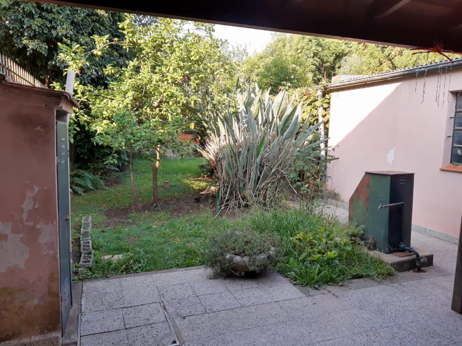 Venta de casa en José Mármol — foto 8