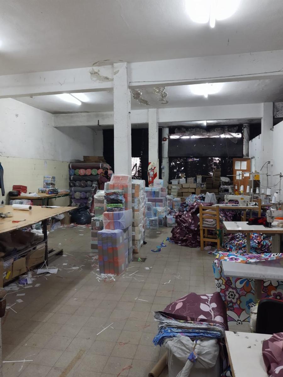 Venta de galpón en Luis Guillón - 8