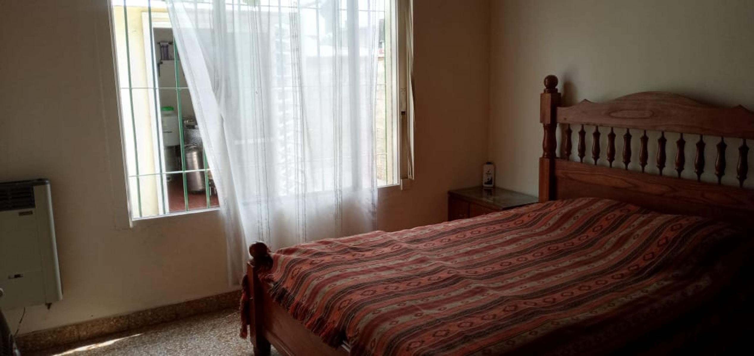 Venta de casa en José Mármol — foto 2