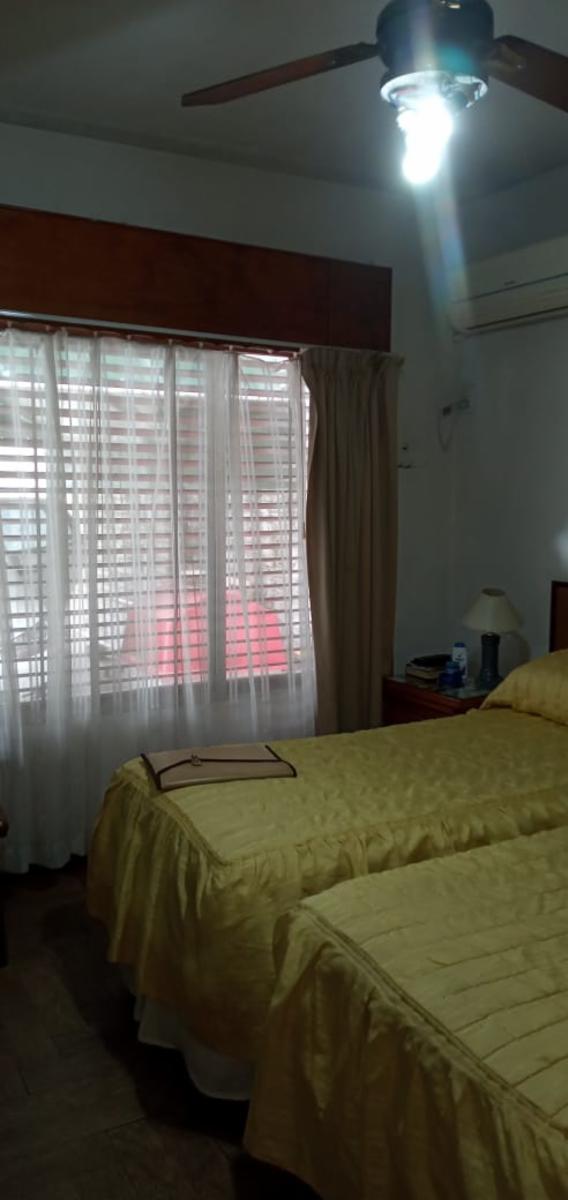 Venta de casa con departamento al fondo en José Mármol — foto 3
