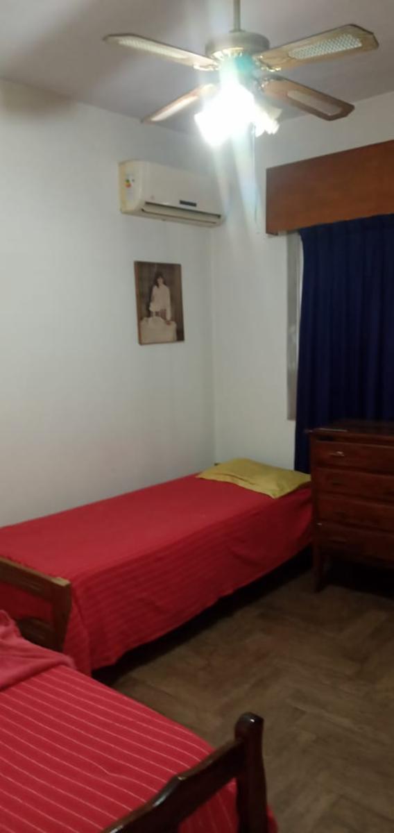 Venta de casa con departamento al fondo en José Mármol — foto 11