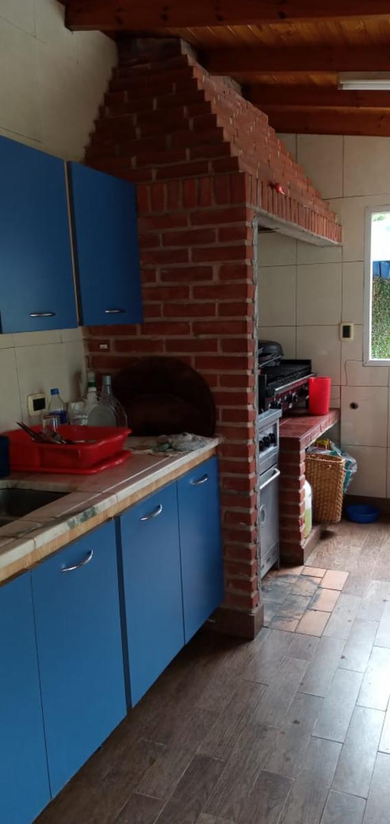 Venta de casa con departamento al fondo en José Mármol — foto 12