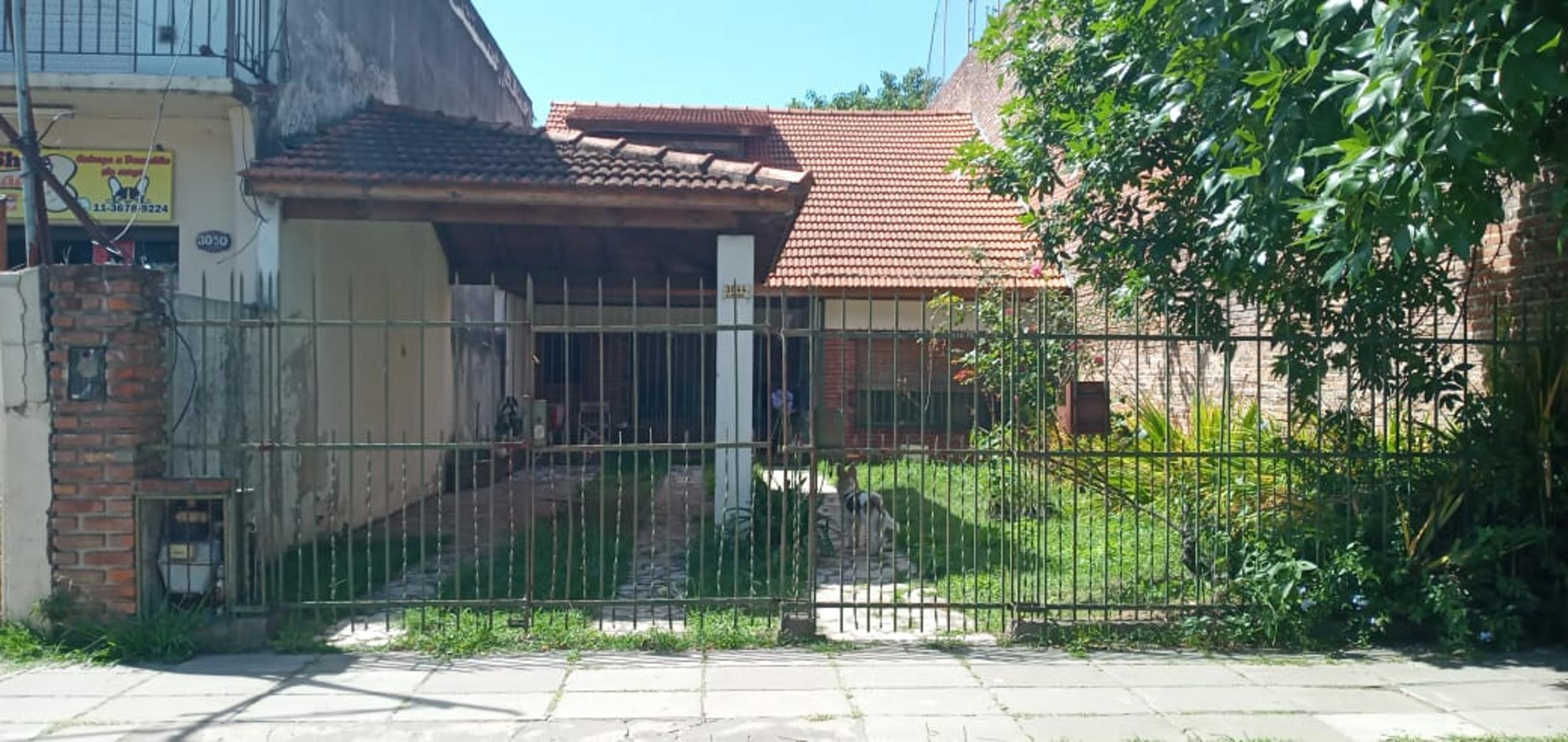 Venta de casa en José Mármol