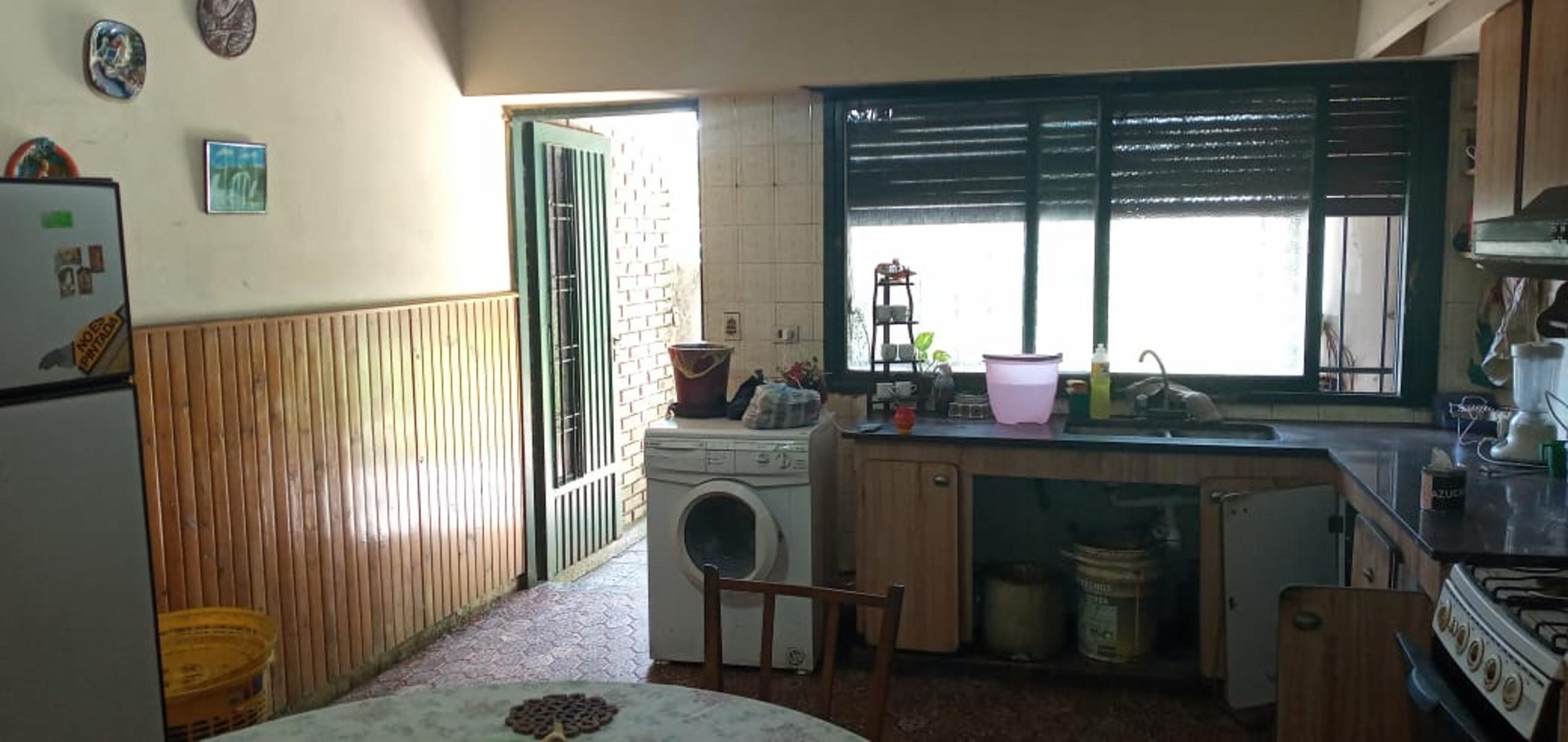 Venta de casa en José Mármol — foto 8