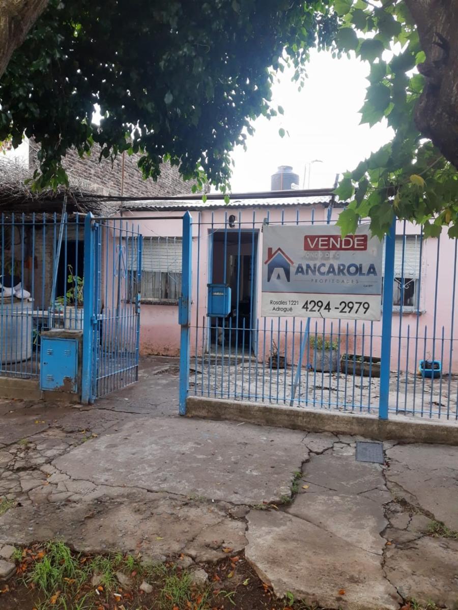 Venta de lote con edificación en Temperley — foto 2