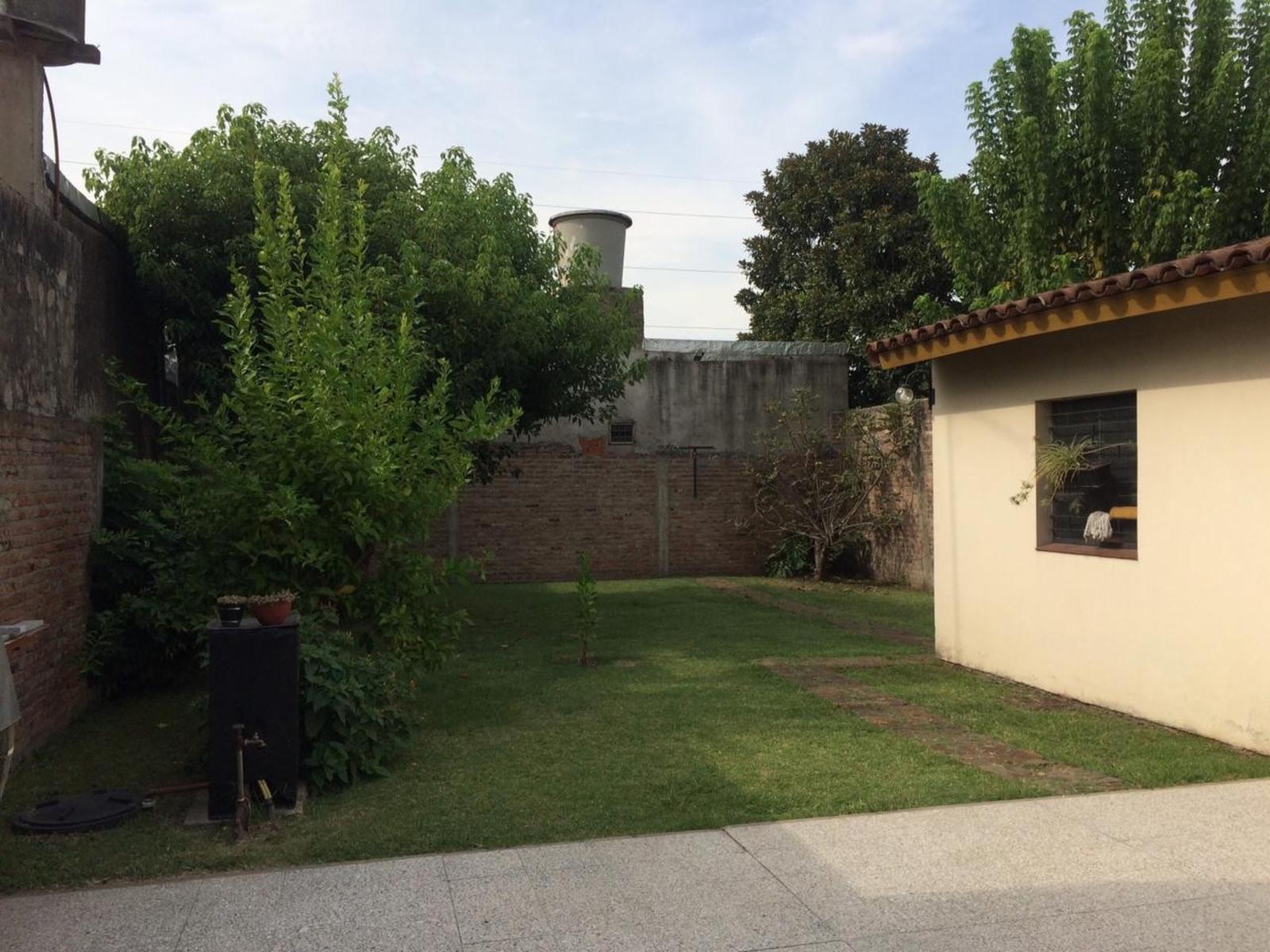 Venta de casa en Burzaco — foto 13
