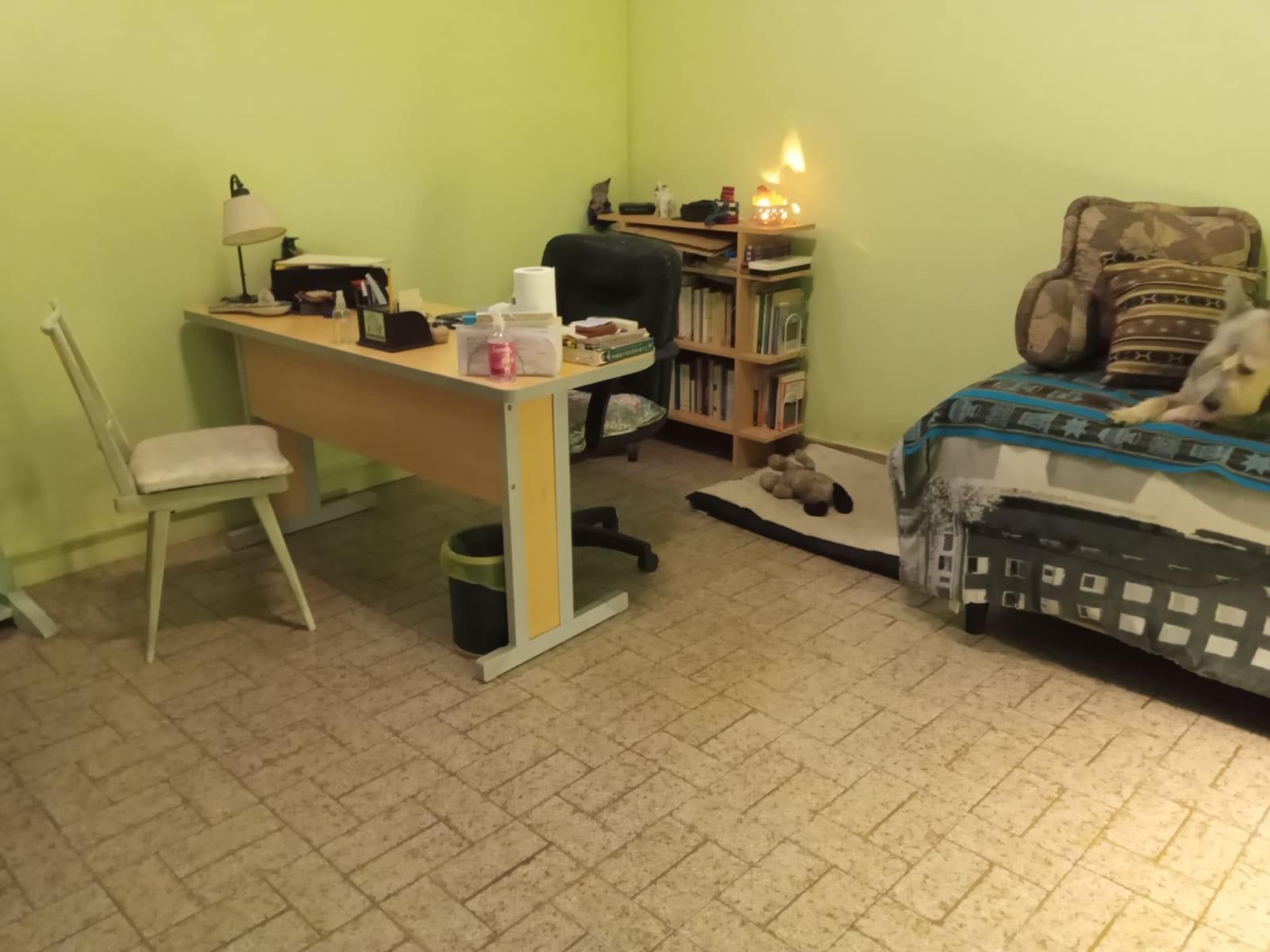 Venta de casa de estilo antiguo en Burzaco — foto 10