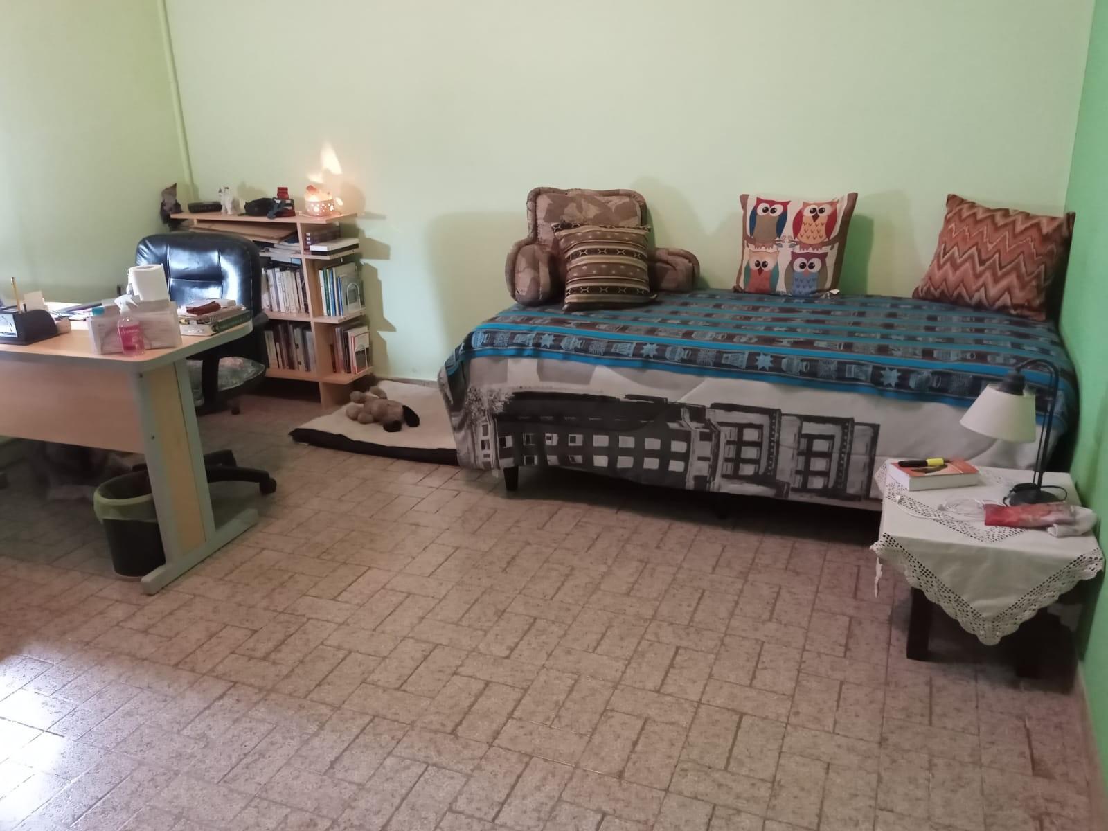 Venta de casa de estilo antiguo en Burzaco — foto 13