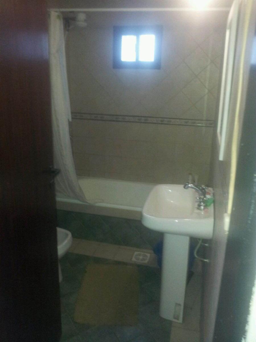 Venta de casa en Rafael Calzada — foto 3