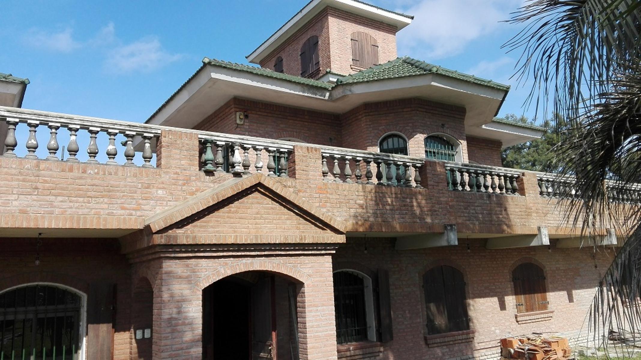 Alquiler de importante casa en Tigre - 2
