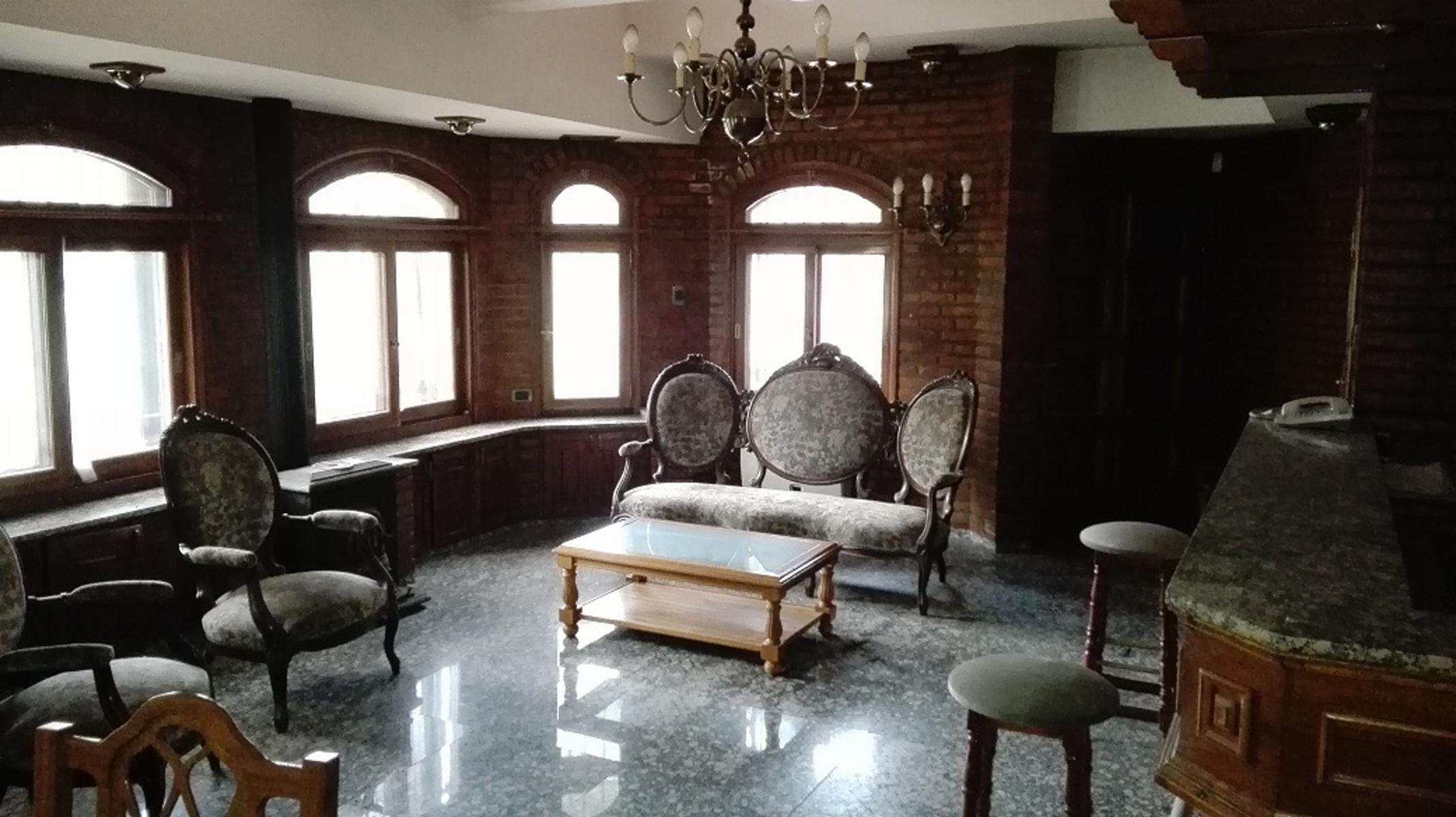 Alquiler de importante casa en Tigre - 8