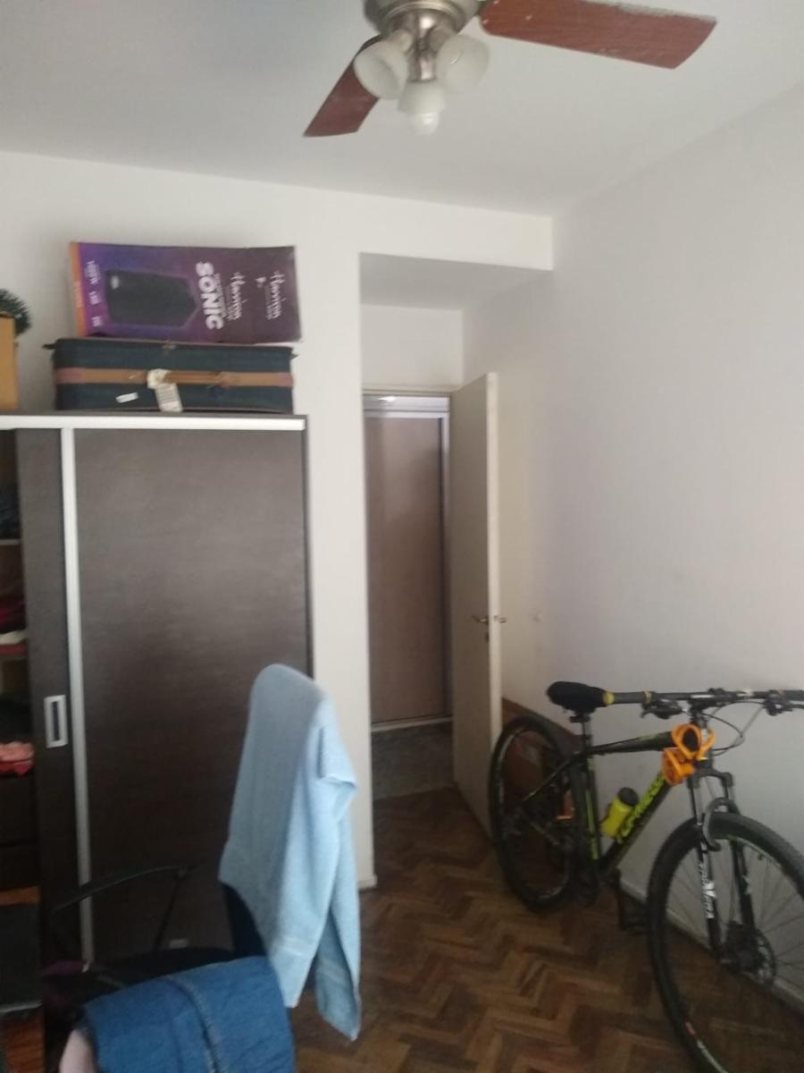 Venta de departamento de tres ambientes en Adrogué — foto 2
