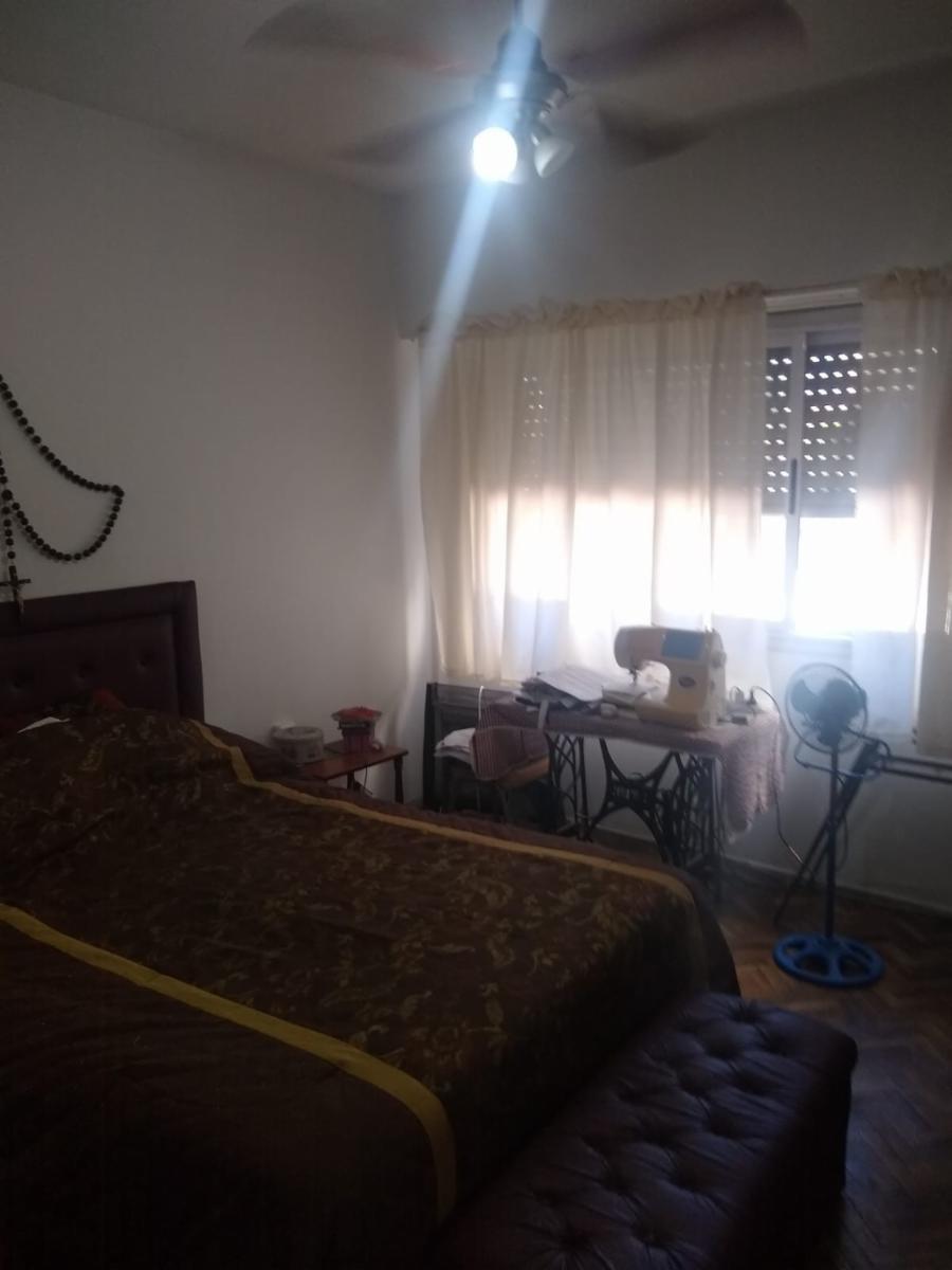 Venta de departamento de tres ambientes en Adrogué — foto 8