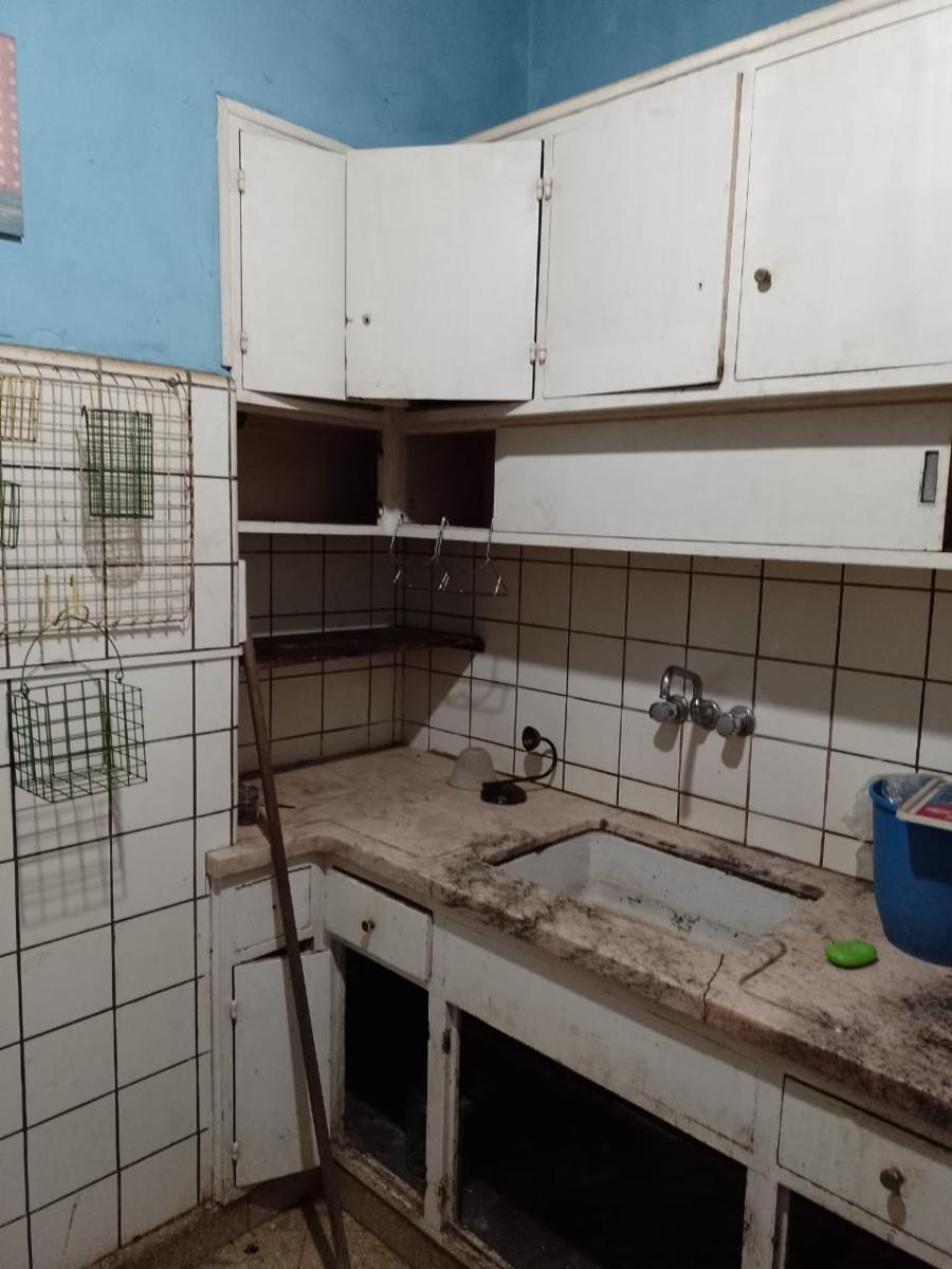 Venta de casa sobre Avenida Amenedo — foto 5