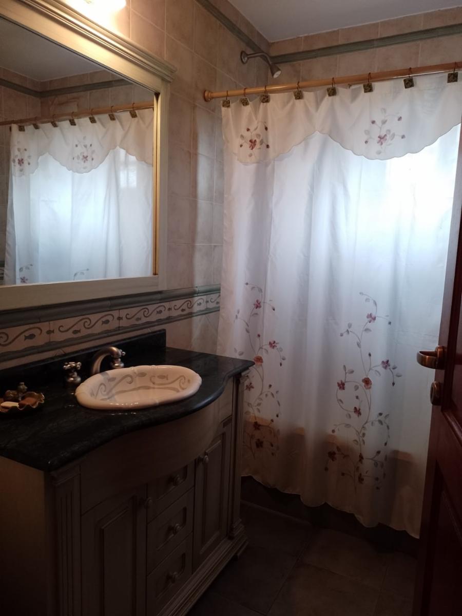 Venta de chalet en Adrogué — foto 8