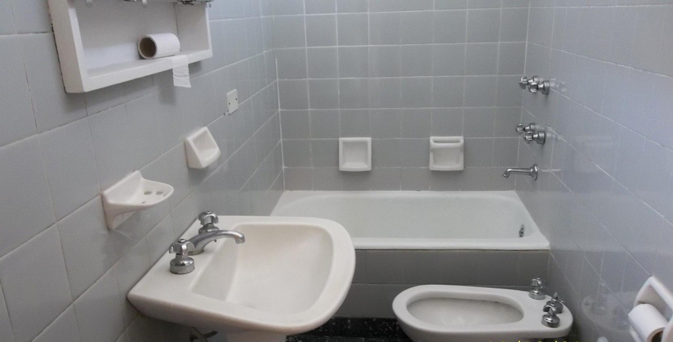 Alquiler de Departamento tipo casa en Adrogué - 5