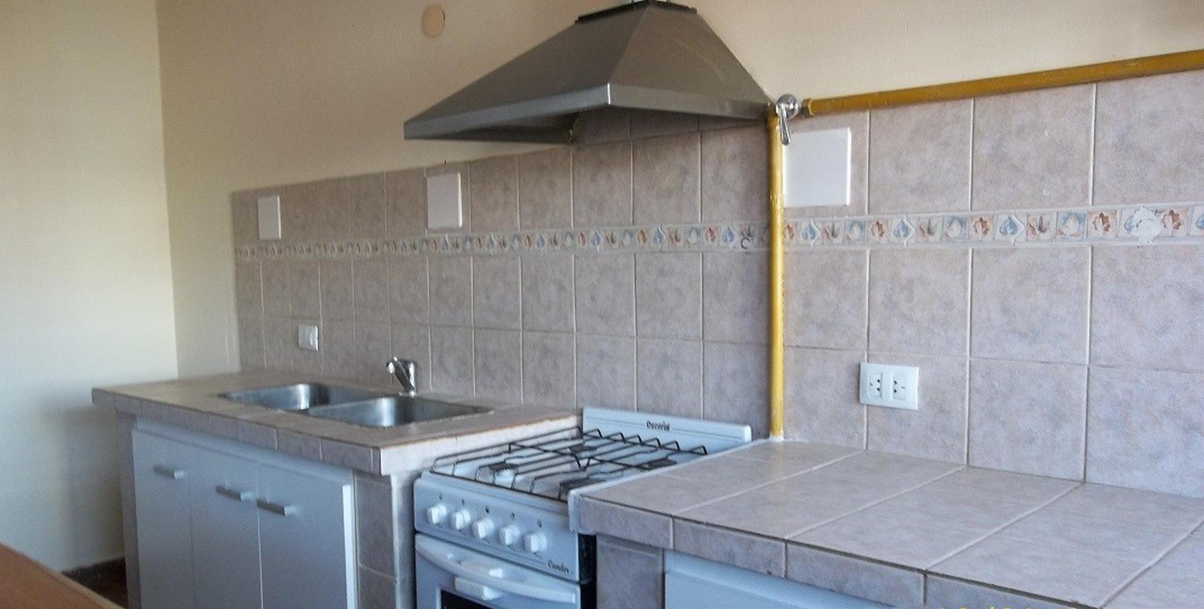 Alquiler de Departamento tipo casa en Adrogué - 6
