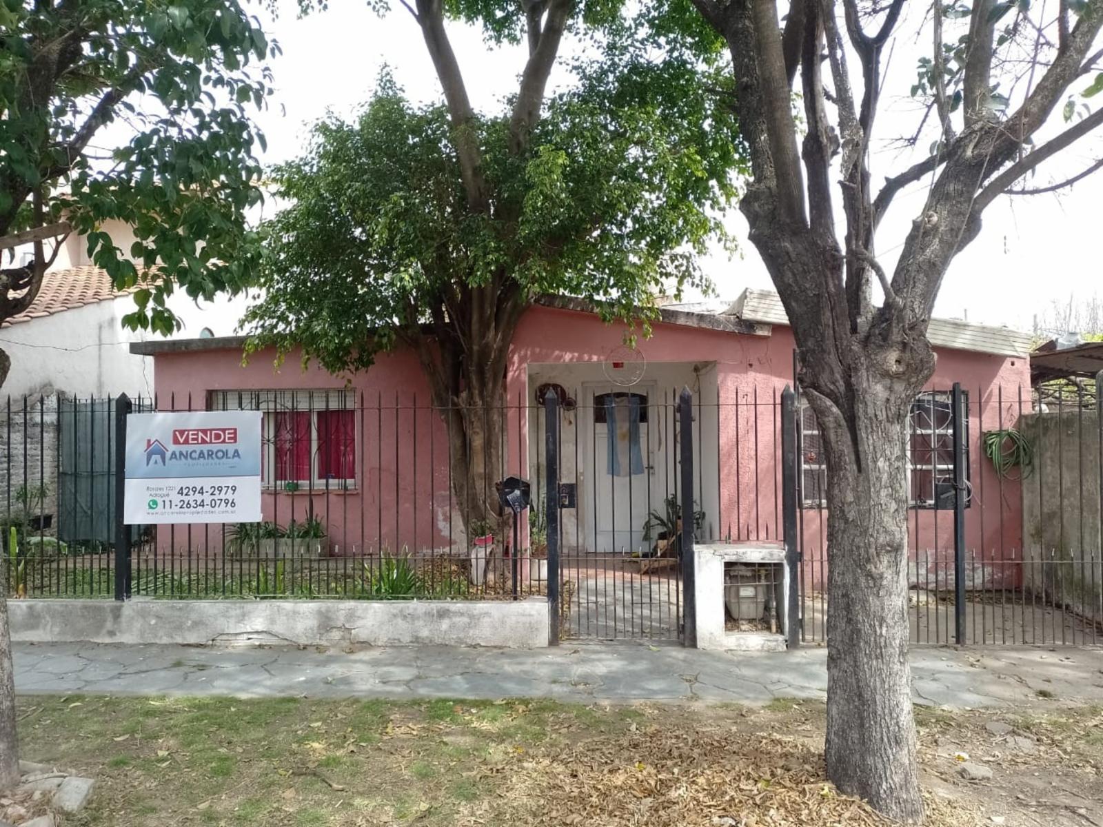 Venta de casa en Llavallol