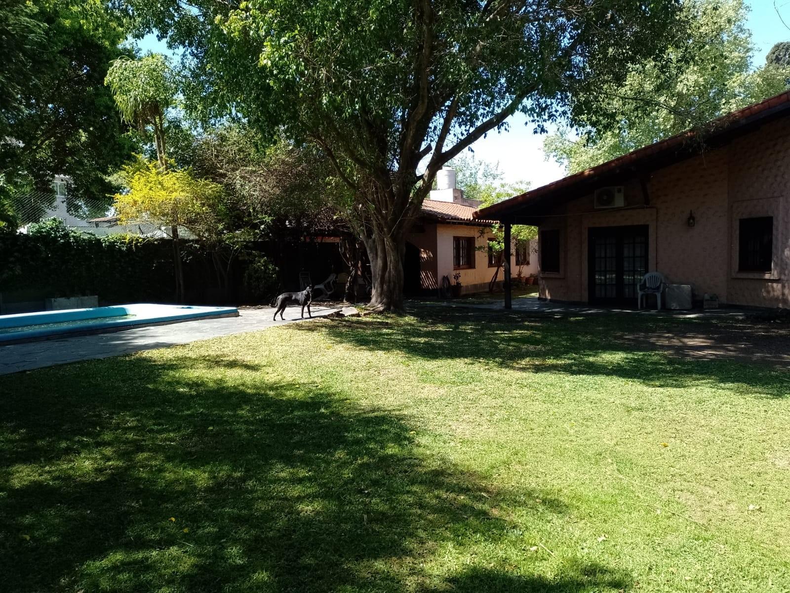Venta de importante chalet en Adrogué — foto 3