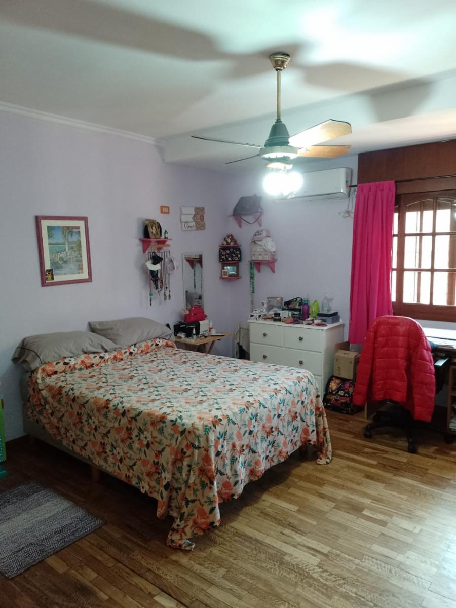 Venta de importante chalet en Adrogué — foto 8