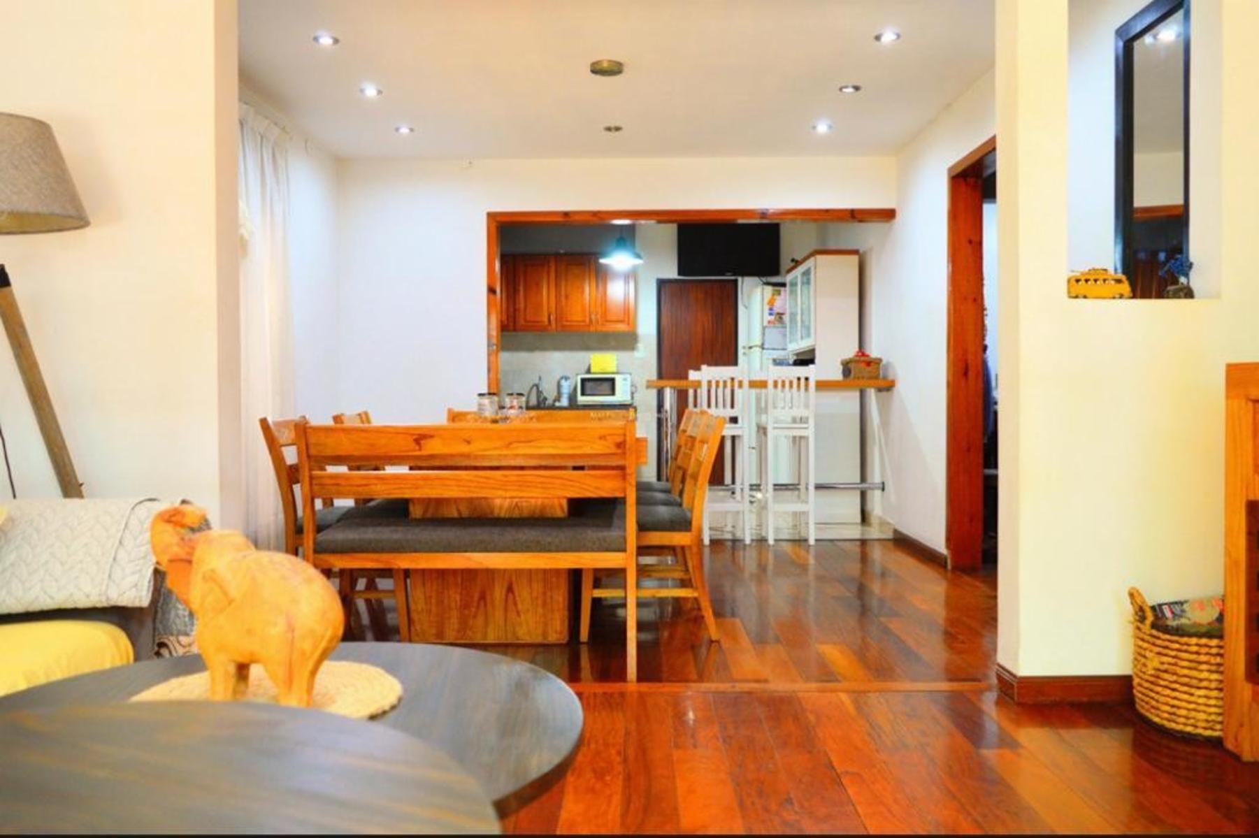 Venta de importante chalet en Rafael Calzada — foto 13