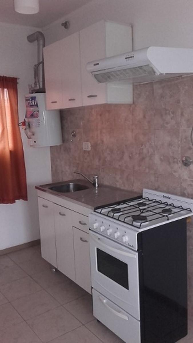 Alquiler de Departamento en Llavallol - 4