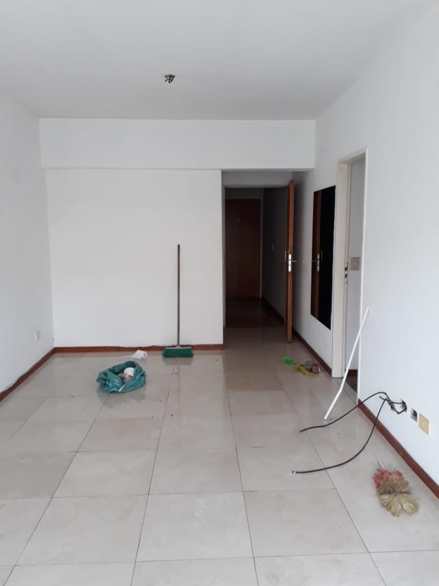 Alquiler de departamento en Adrogué - 11