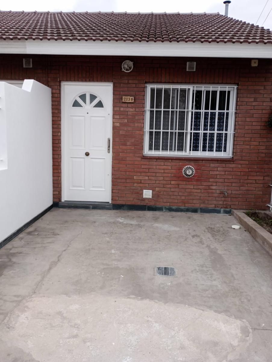 Venta de dúplex en Llavallol