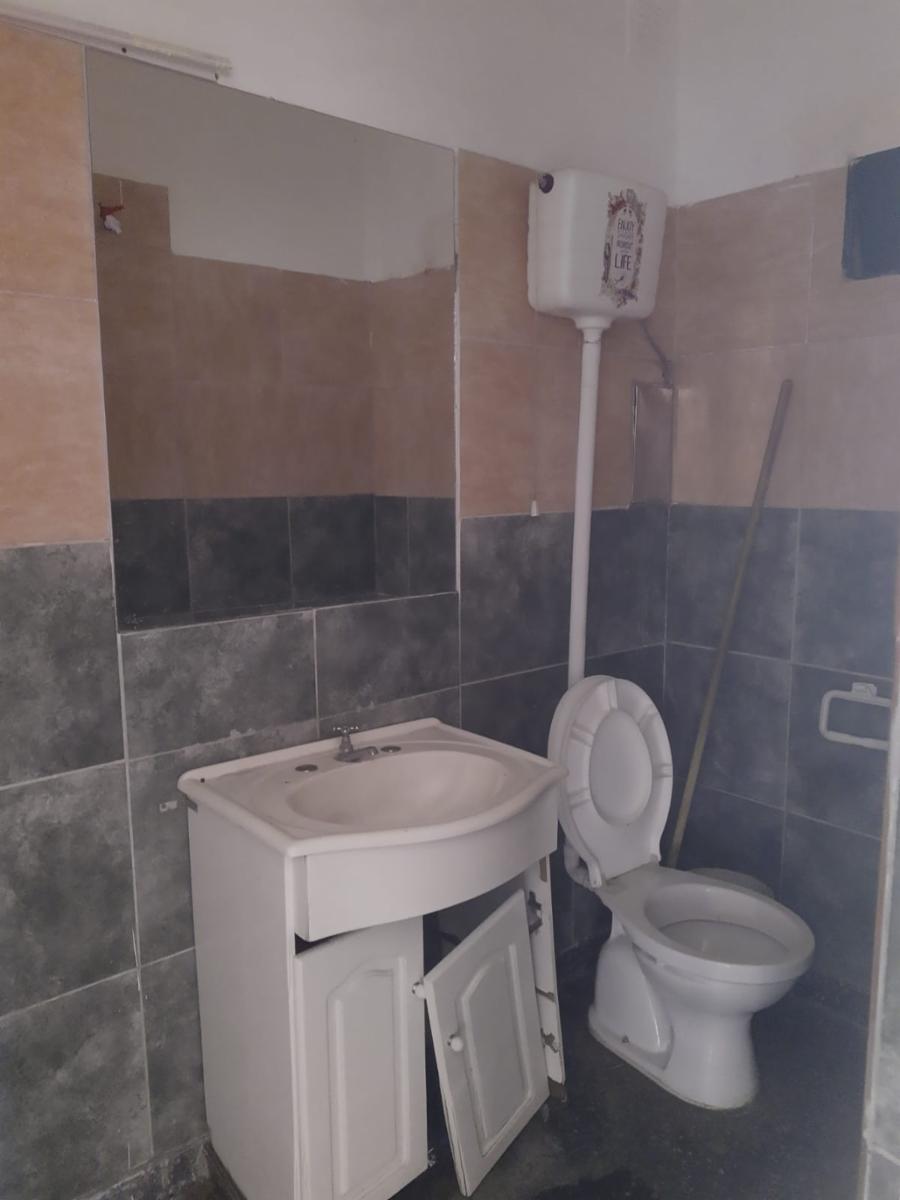 Alquiler de excelente local en Adrogué - 6