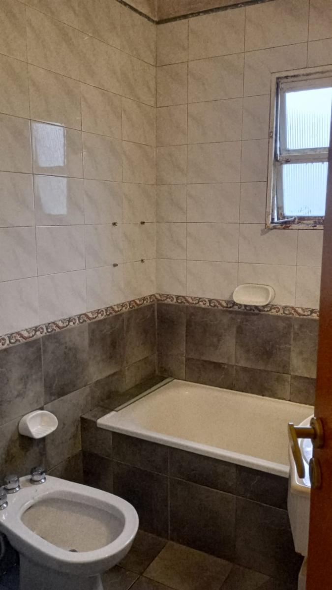 Alquiler de departamento en Adrogué - 6