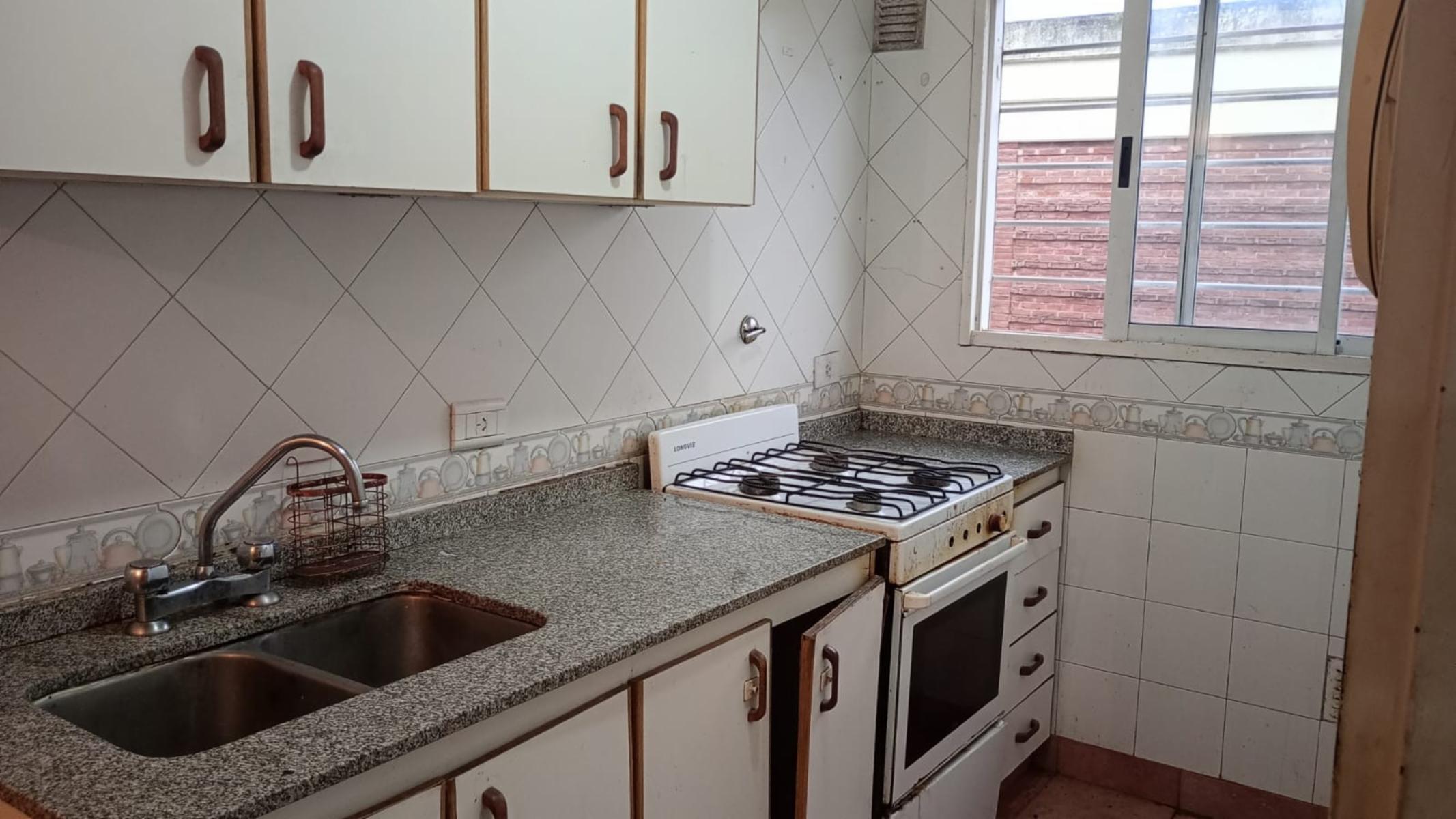 Alquiler de departamento en Adrogué - 10