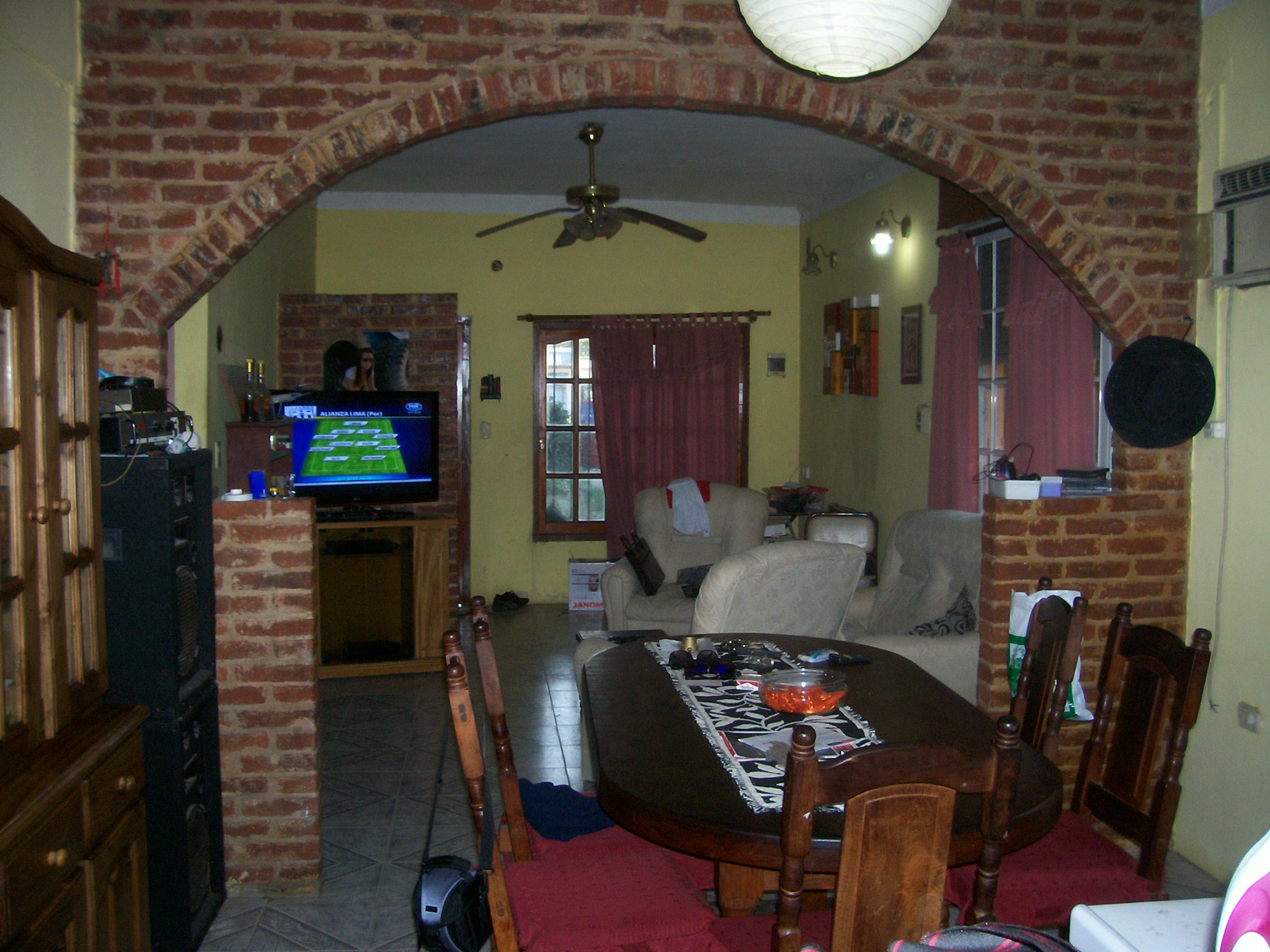 Casa de 2 plantas a 7 cuadras de Hipólito Yrigoyen — foto 6