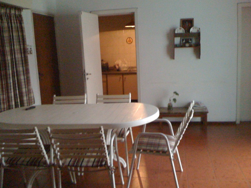 Importante Chalet en José Mármol — foto 5