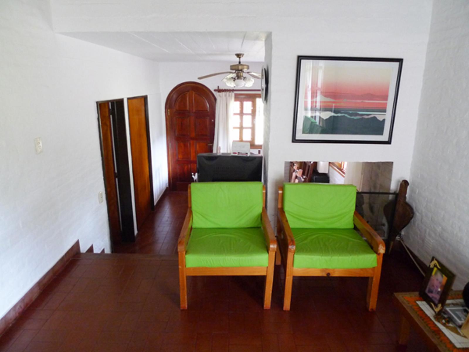 SE VENDE CASA EN PINAMAR A 5 CUADRAS DE LA PLAYA — foto 4