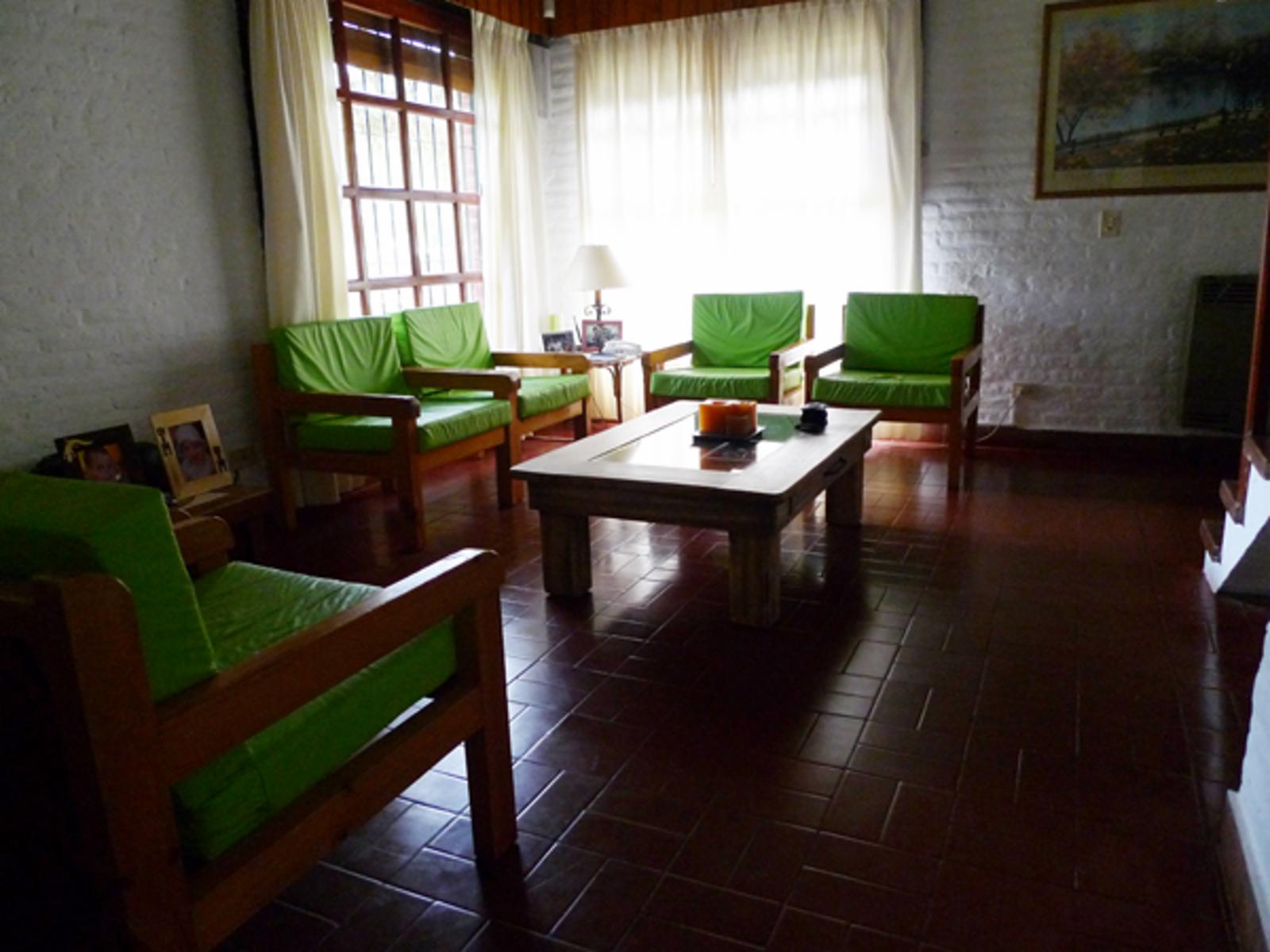 SE VENDE CASA EN PINAMAR A 5 CUADRAS DE LA PLAYA — foto 9