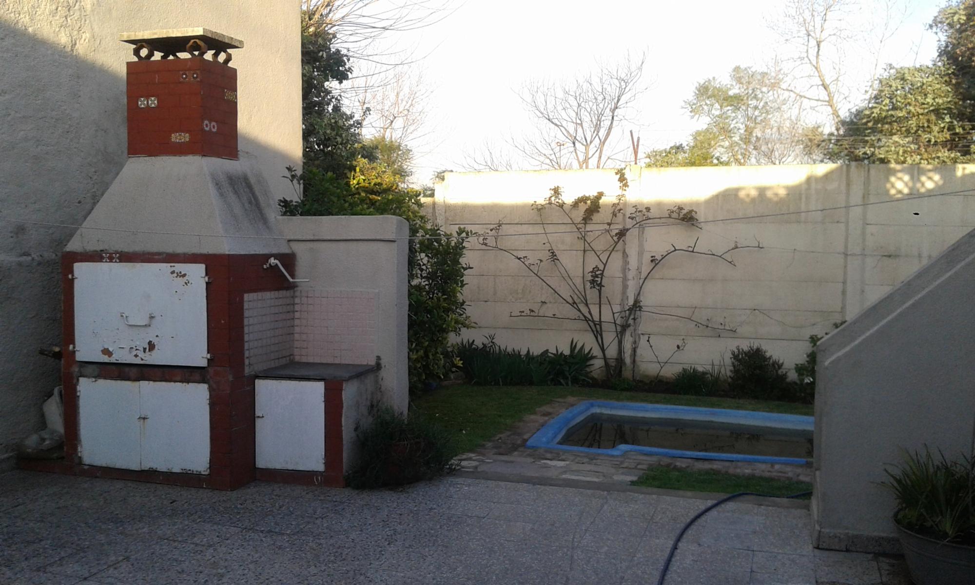 SE VENDE COMODA CASA DE 4 AMB EN CIUDAD JARDIN LOMAS DEL PALOMAR — foto 14