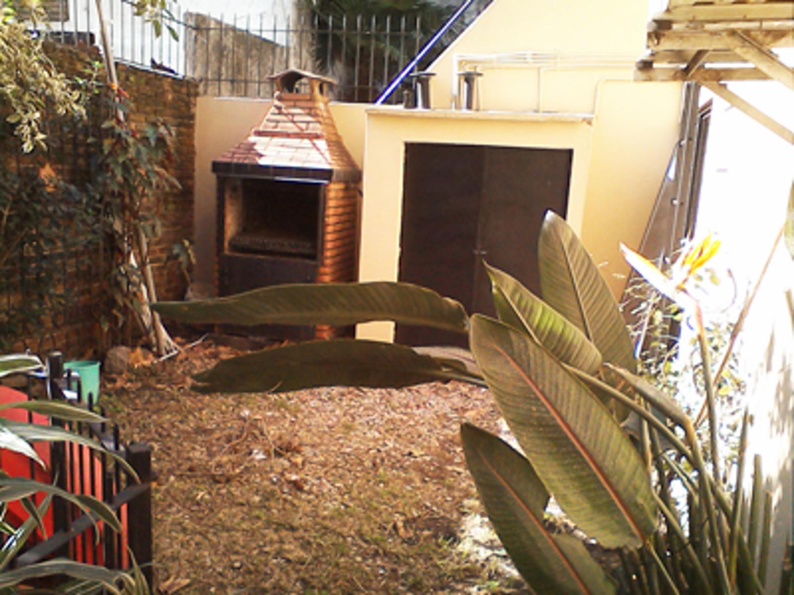 SE VENDE CASA EN BELGRANO (NO PAGA EXPENSAS) — foto 15