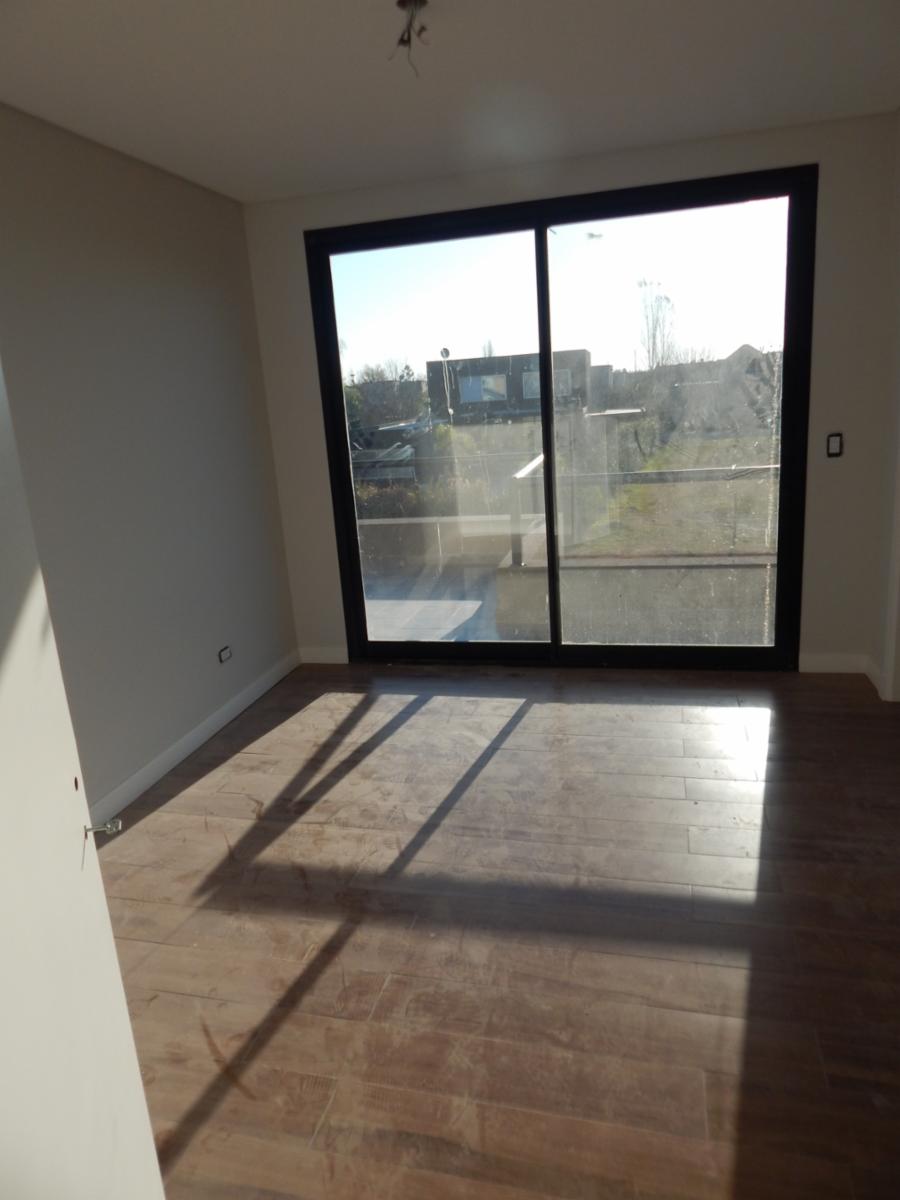 SE VENDE HERMOSA CASA EN EL BARRIO CERRADO SAN ISIDRO LABRADOR TIGRE — foto 15