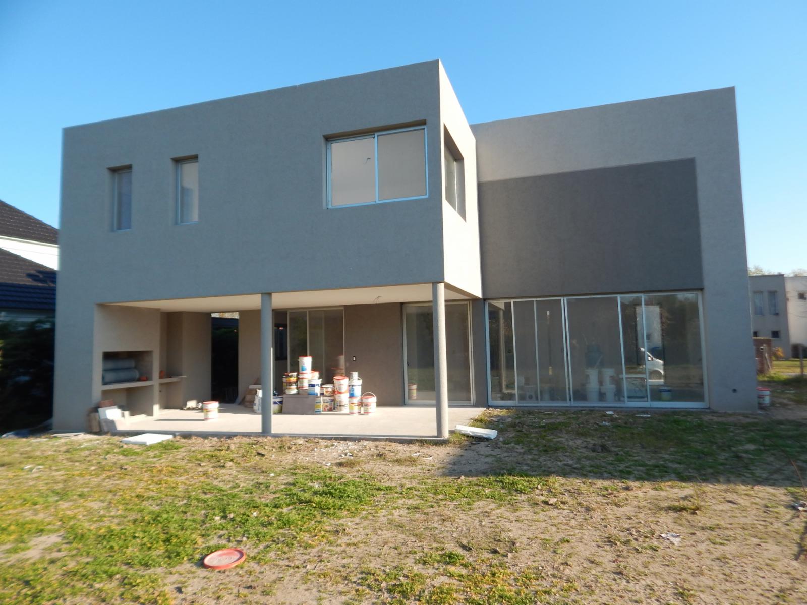 SE VENDE HERMOSA CASA EN BARRIO CERRADO SAN ISIDRO LABRADOR TIGRE