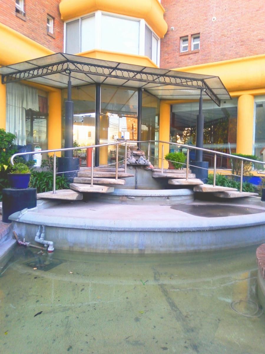 RETASADO EXCELENTE DEPARTAMENTO BARCELONA III- CON BALCON /APTO CREDITO — foto 2