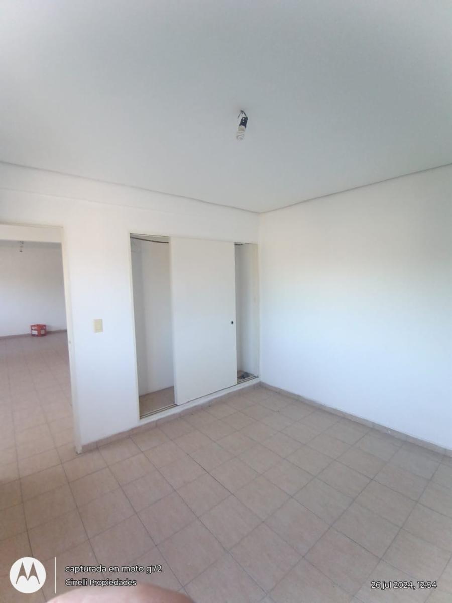 departamento en oferta en el centro de Moreno — foto 5