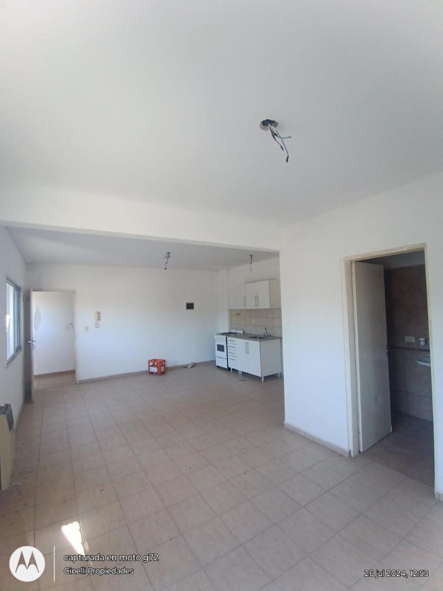 departamento en oferta en el centro de Moreno — foto 10