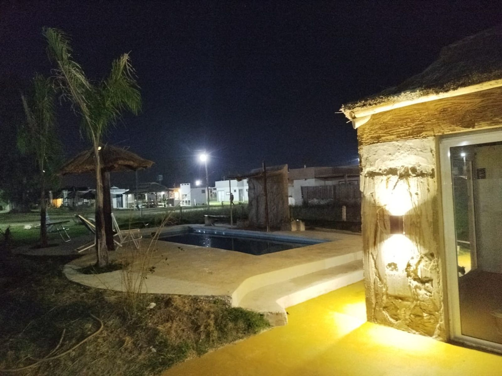 Hermoso terreno en barrio cerrado con pileta, quincho y parrilla — foto 4