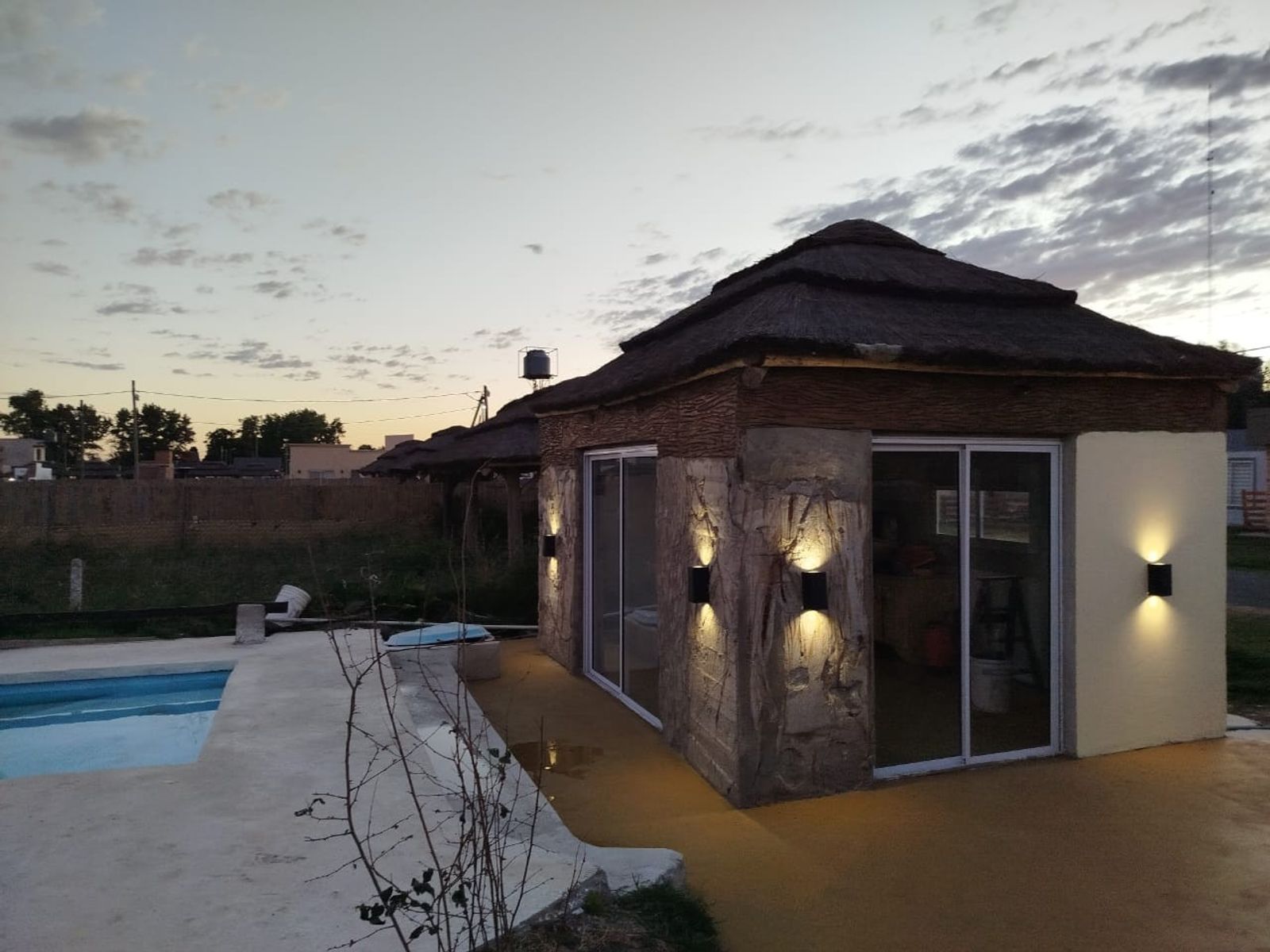 Hermoso terreno en barrio cerrado con pileta, quincho y parrilla — foto 12